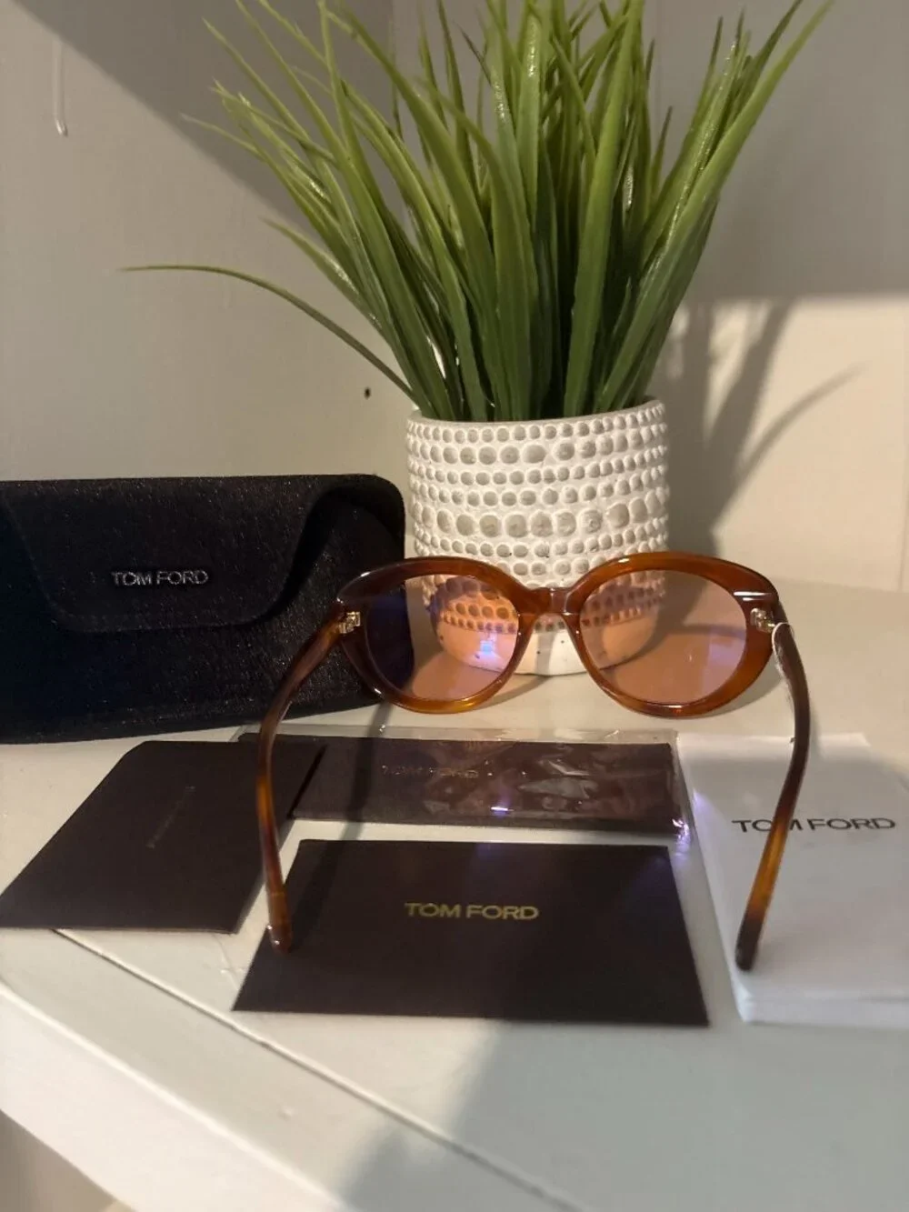 TOM FORD Lily-02 55mm Tinted Cat Eye Sunglasses in Blonde Havana/Violet- NWT